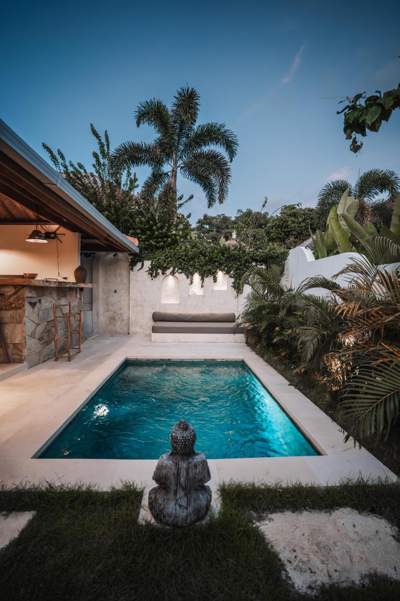 Bed and Breakfast La Kreyiol Uluwatu Exterior foto