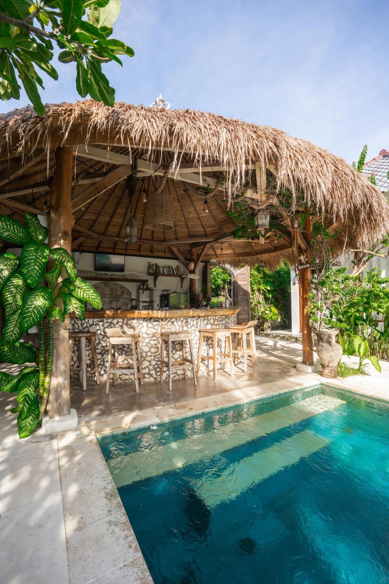 Bed and Breakfast La Kreyiol Uluwatu Exterior foto
