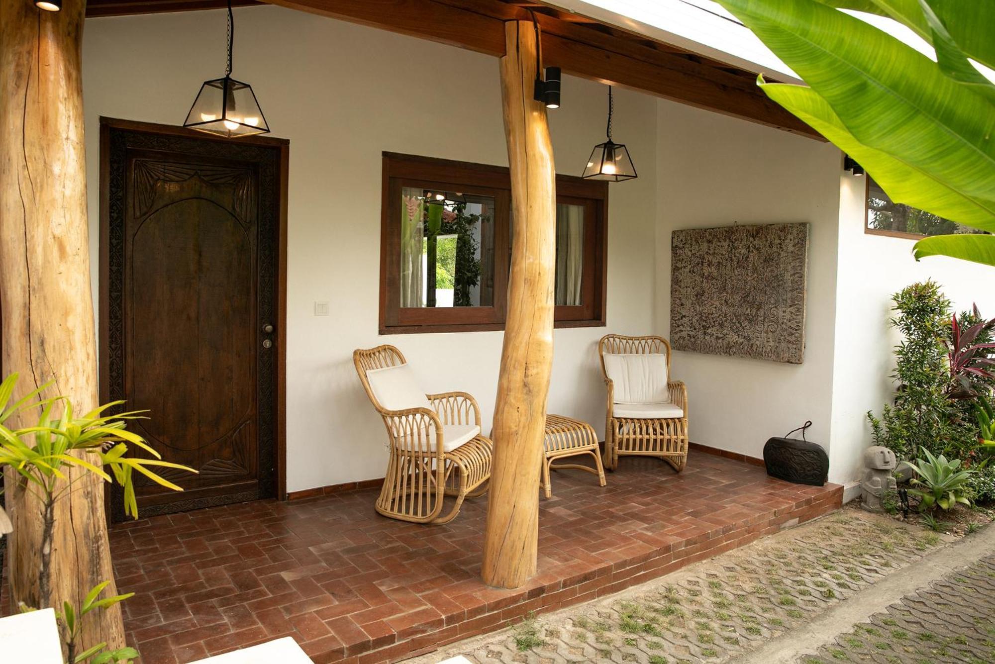 Bed and Breakfast La Kreyiol Uluwatu Exterior foto