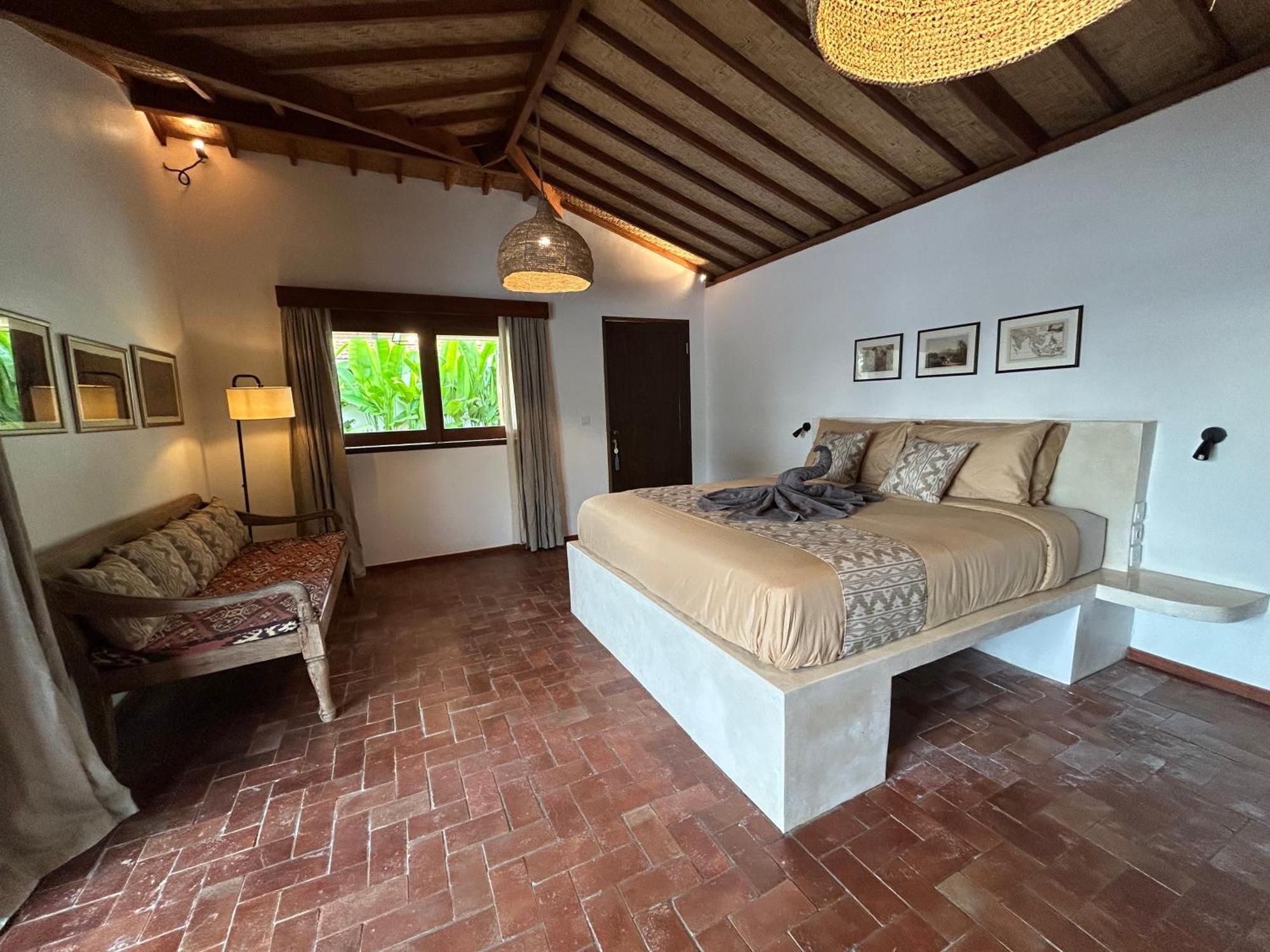 Bed and Breakfast La Kreyiol Uluwatu Exterior foto