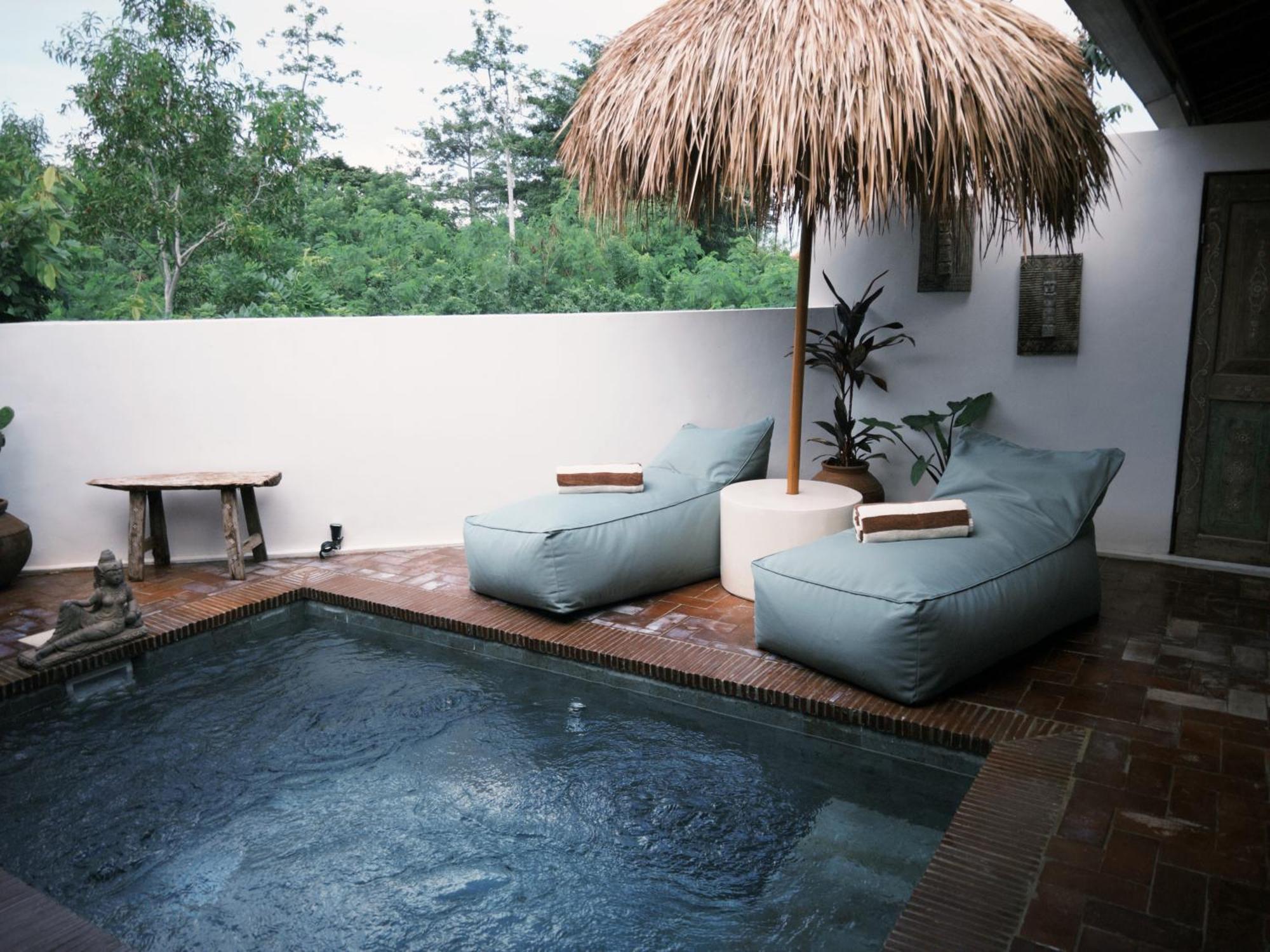 Bed and Breakfast La Kreyiol Uluwatu Exterior foto